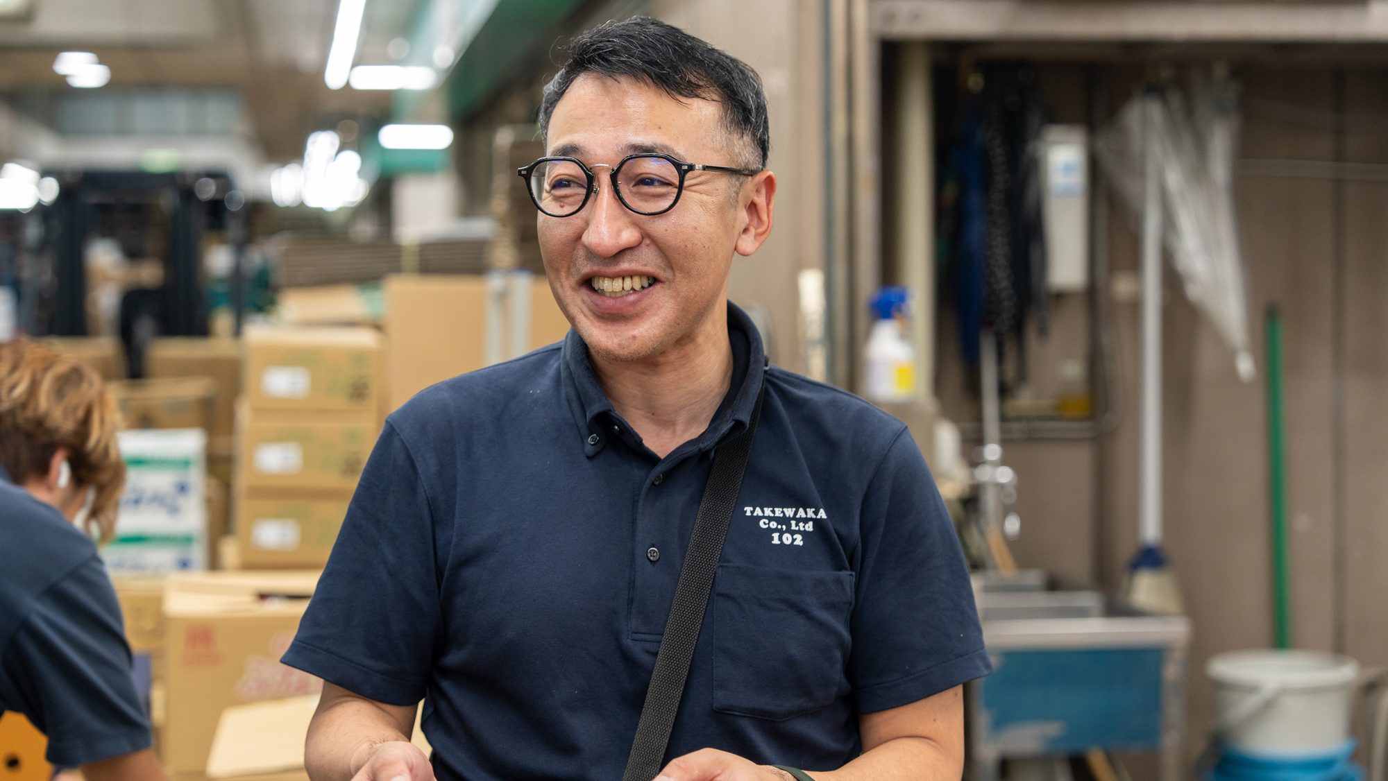 代表取締役 竹若雅男。市場の現場にて。