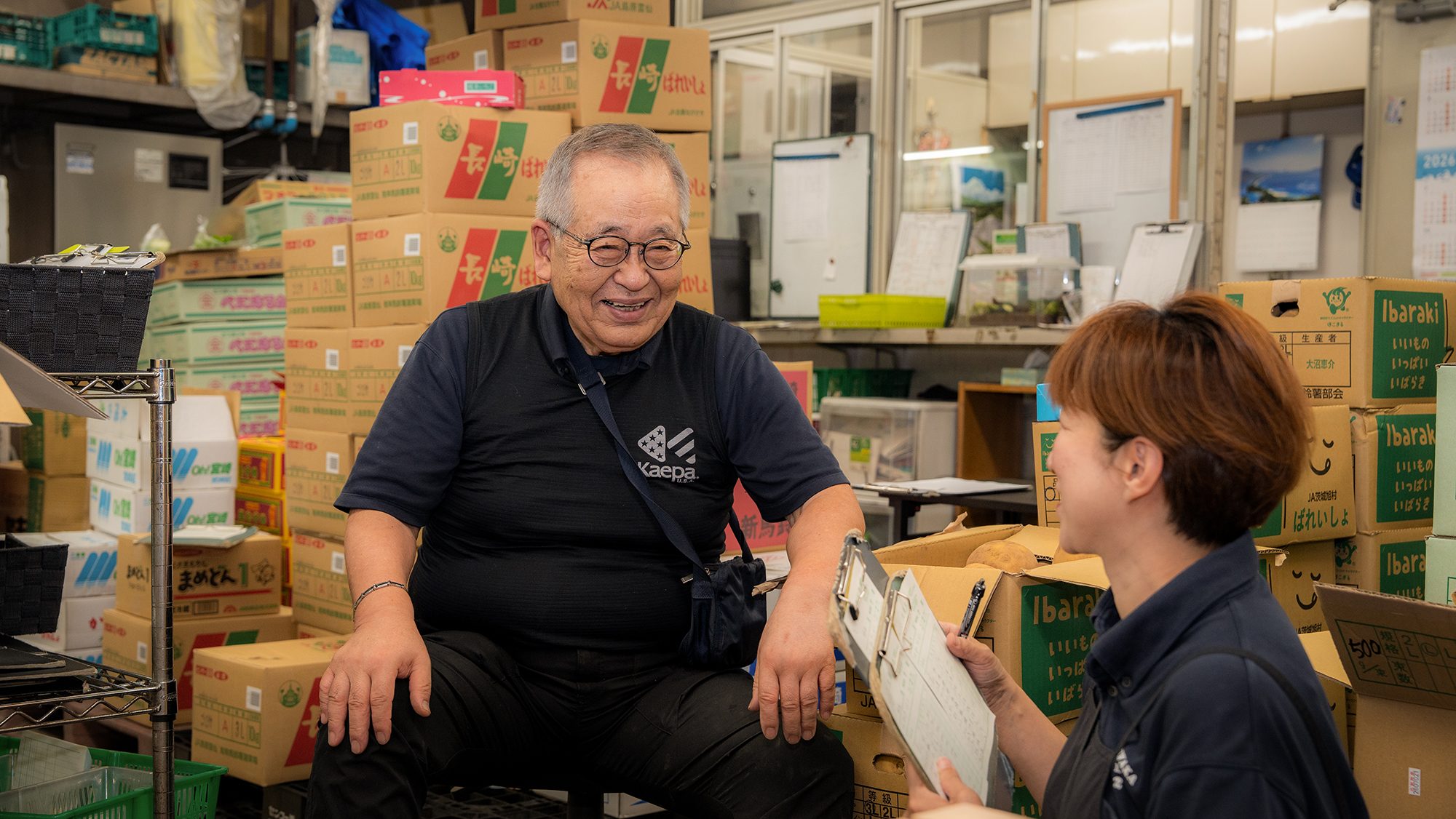 大阪市中央卸売市場 本場の竹若の店先。市場とともに歩んできた現場。